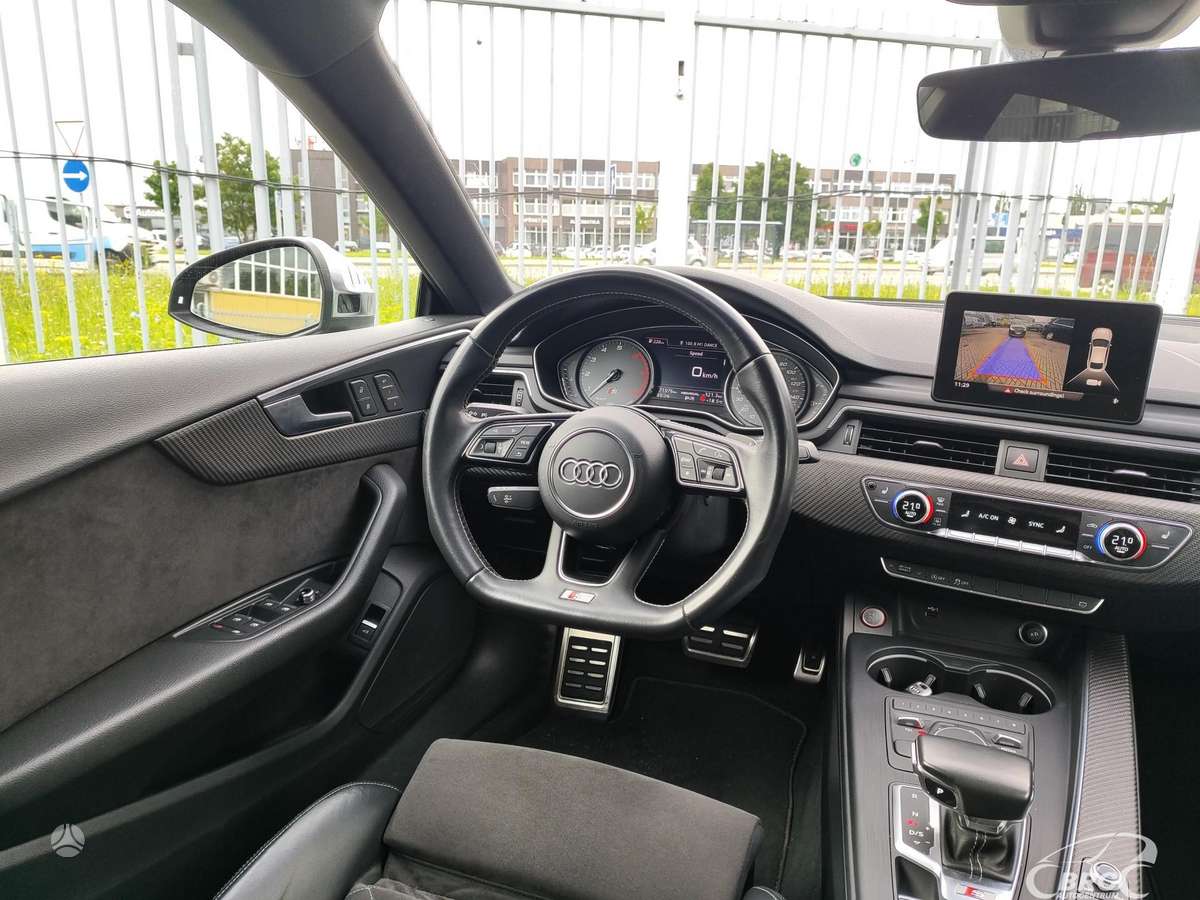 Audi S5, 3.0 l., Седан
