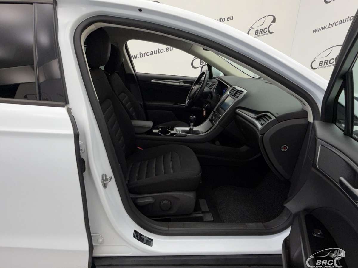 Ford Mondeo, 1.5 l., hatchback