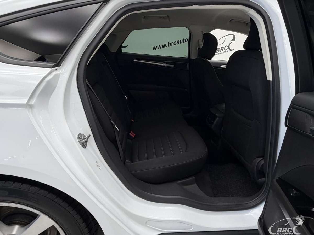 Ford Mondeo, 1.5 l., hatchback