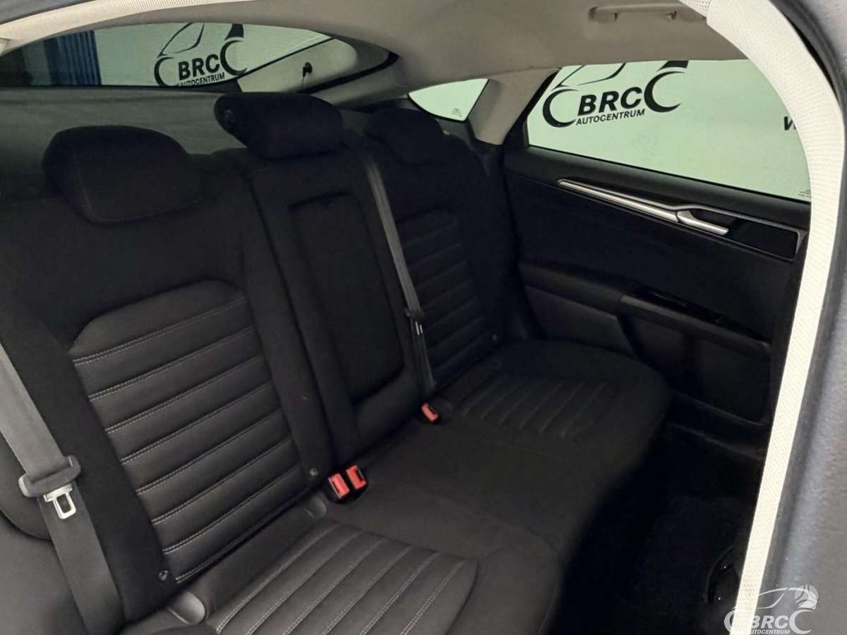 Ford Mondeo, 1.5 l., hatchback