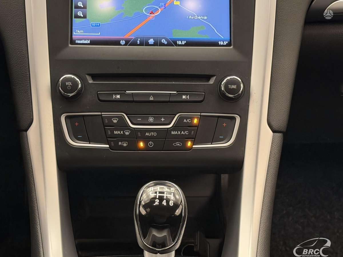 Ford Mondeo, 1.5 l., hatchback