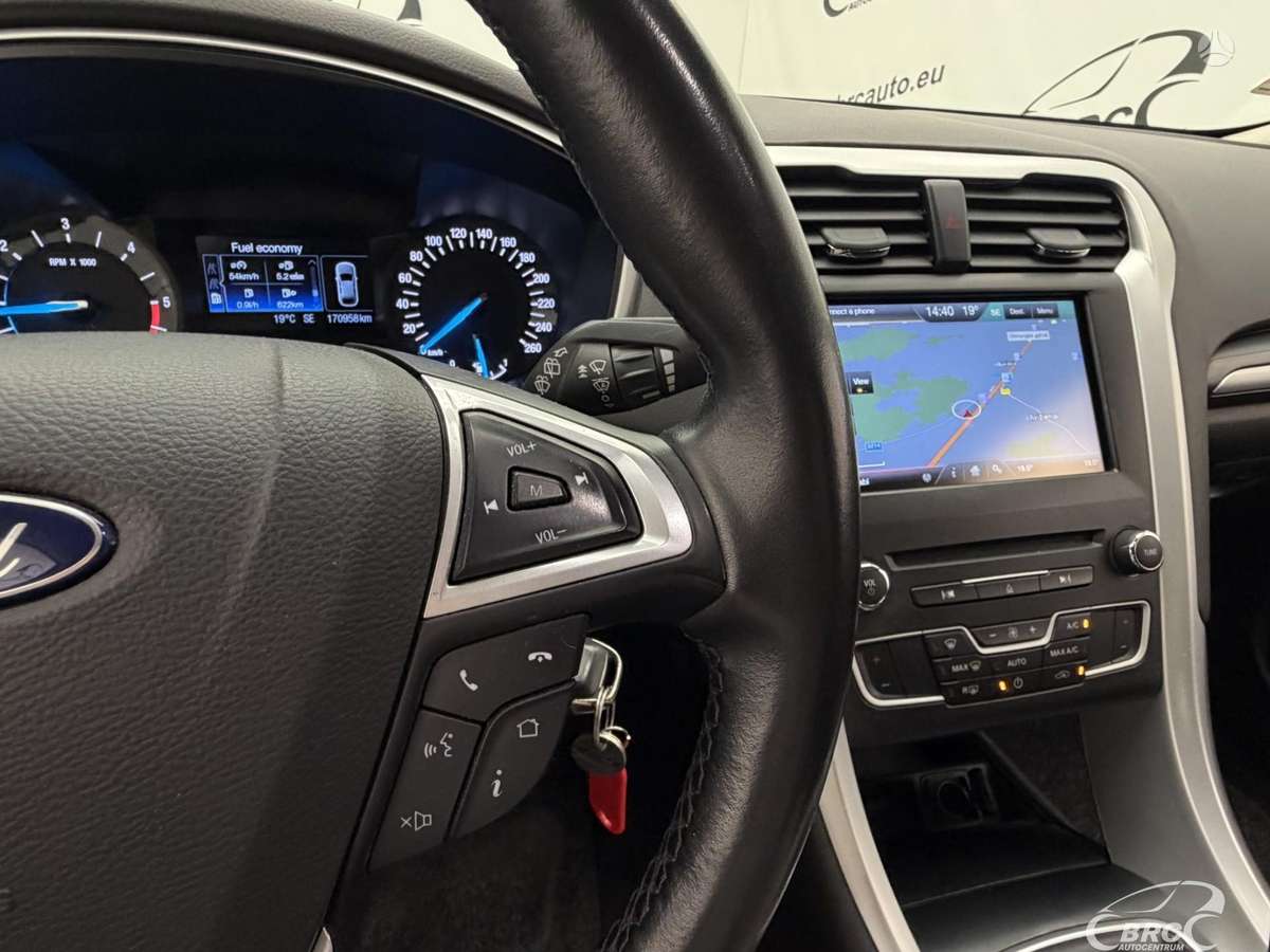 Ford Mondeo, 1.5 l., hatchback