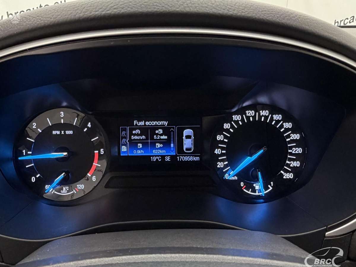 Ford Mondeo, 1.5 l., hatchback