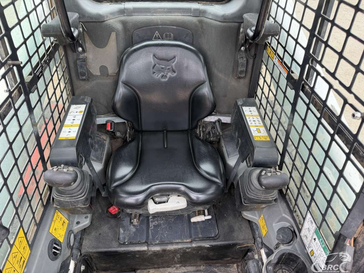 Bobcat T770, other