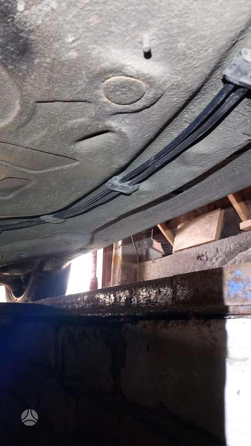 Audi 100, 2.5 l., Седан