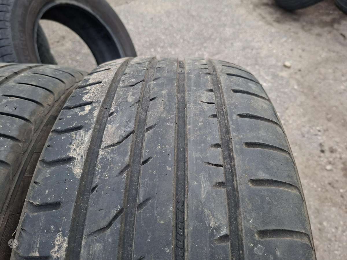 Kumho, vasarinės 255/50 R19