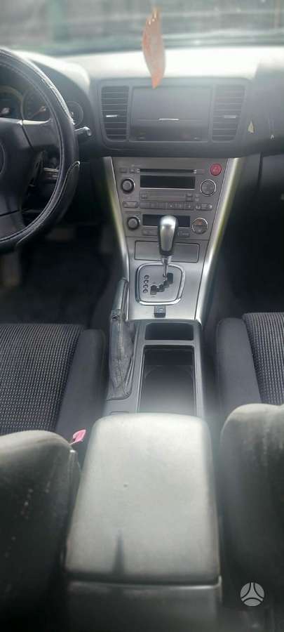 Subaru Legacy - 3