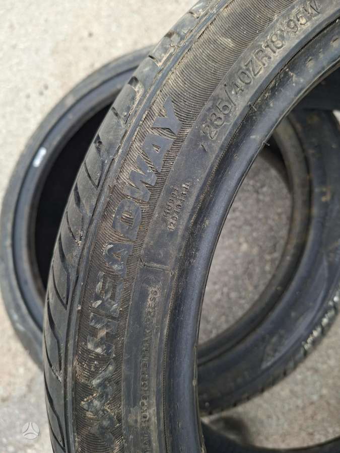 Headway, vasarinės 235/40 R18