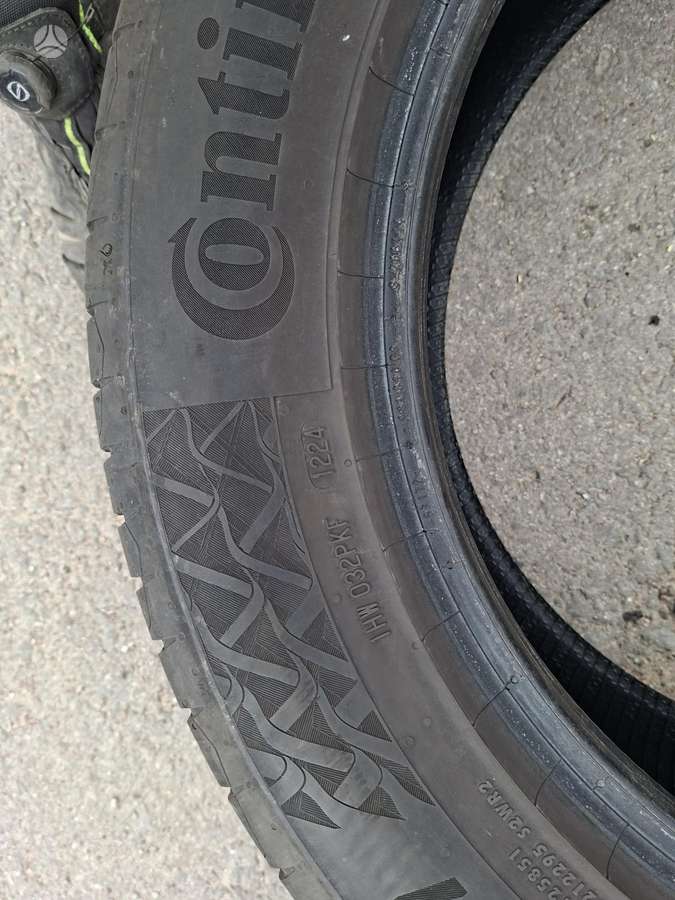 Continental, summer 215/60 R17
