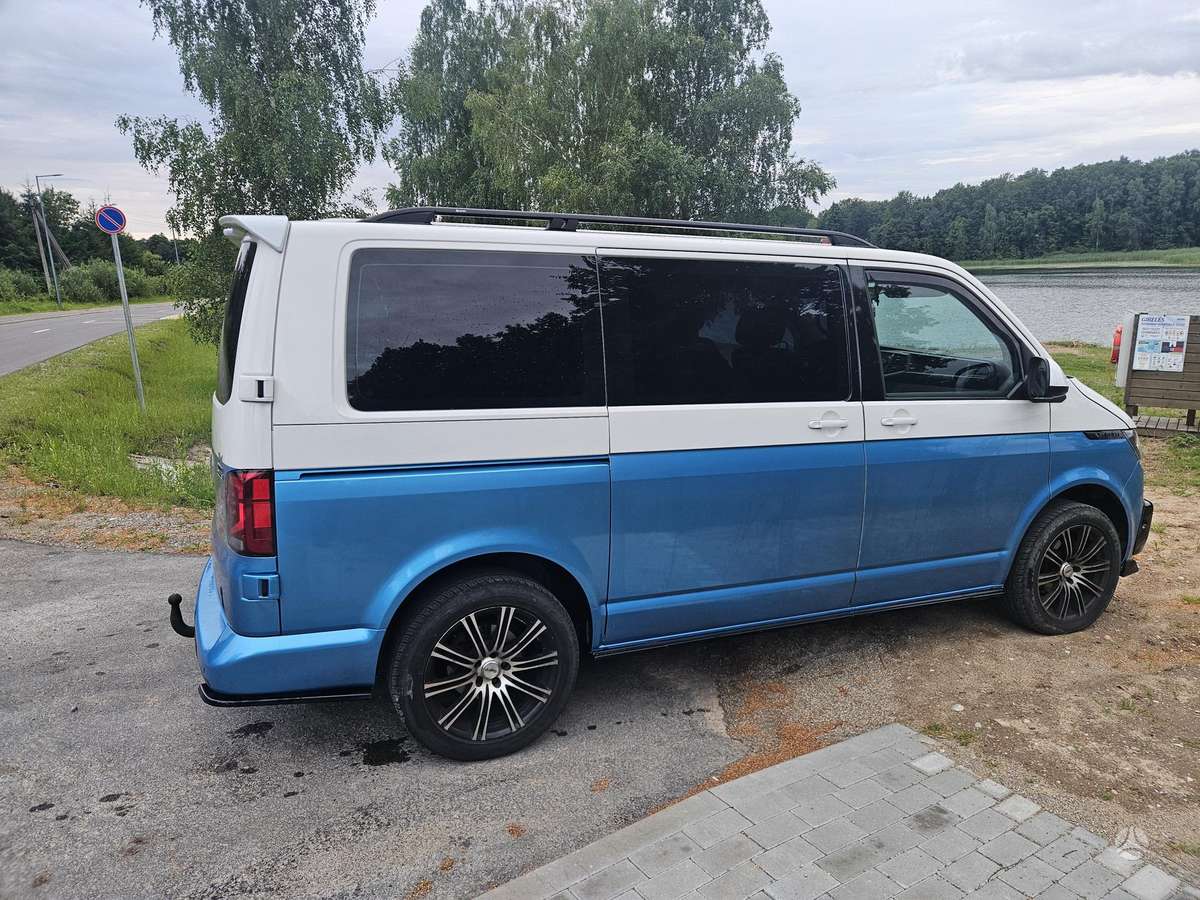 Volkswagen Multivan - 5