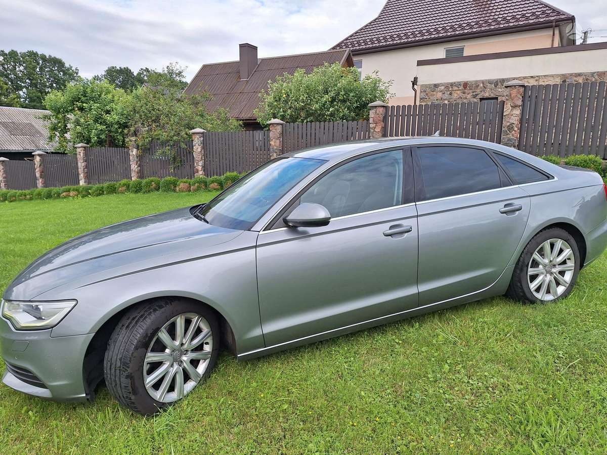 Audi A6, 3.0 l., Седан