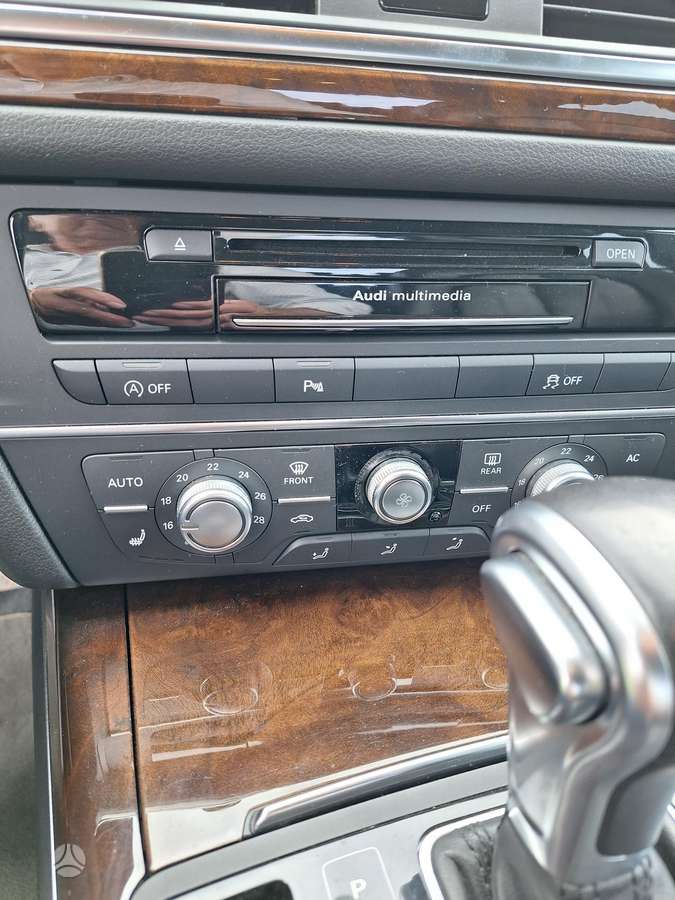 Audi A6, 3.0 l., Седан