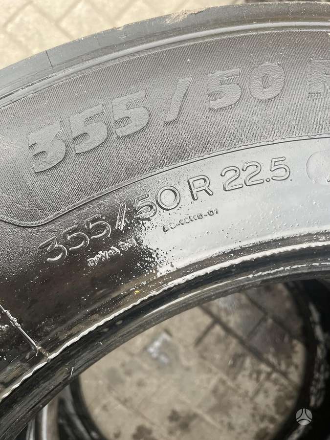 Michelin, universalios 355/50 R22,5