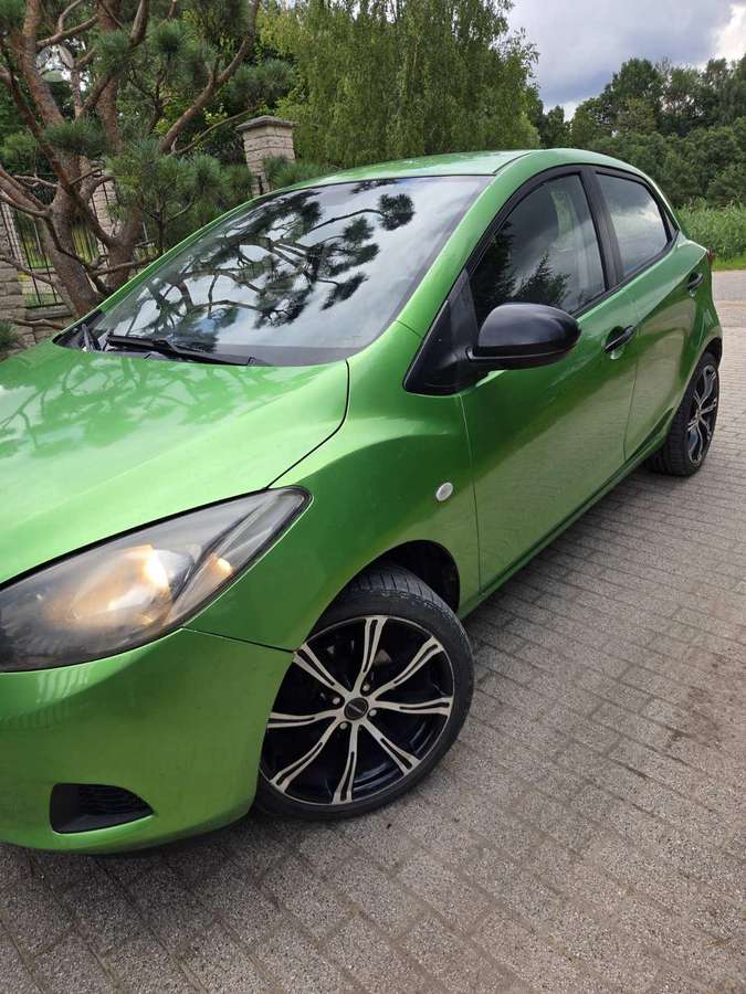 Mazda 2, 1.4 l., Хэтчбек