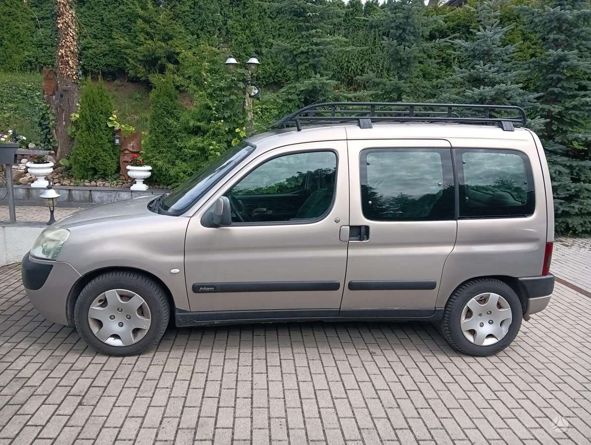 Citroen Berlingo, 2.0 l., Минивэн