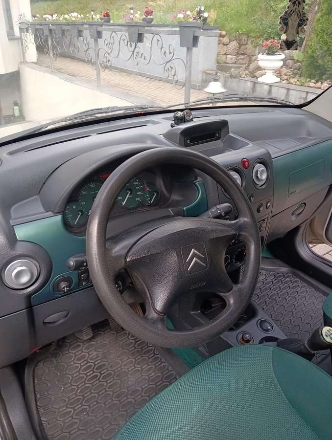 Citroen Berlingo, 2.0 l., Минивэн