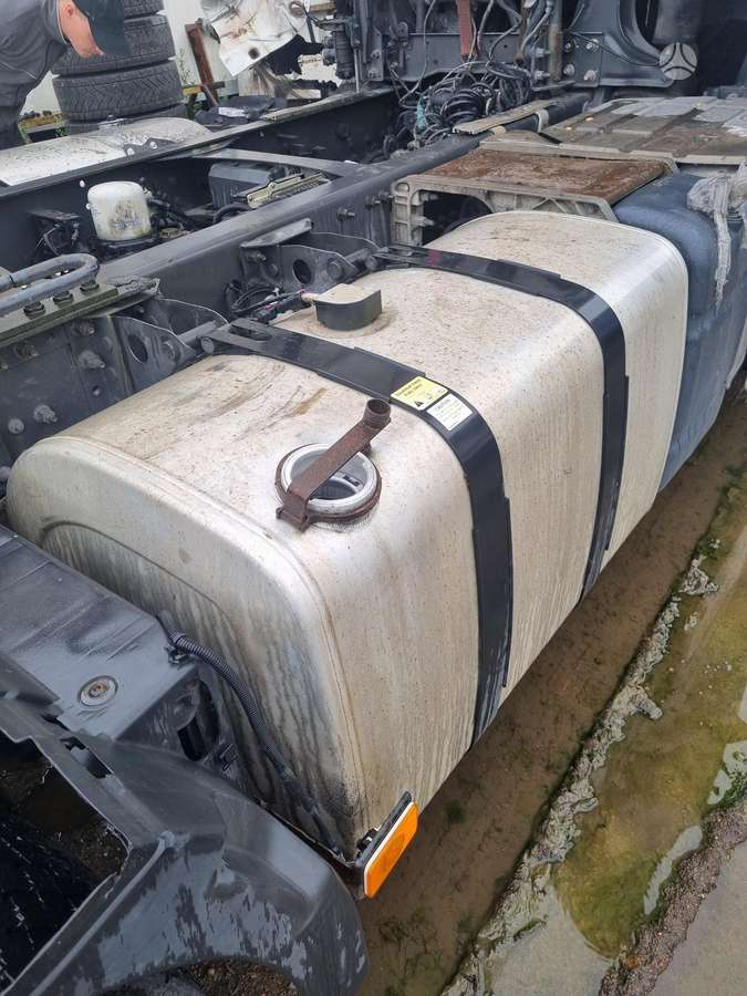 Volvo 500, vilcējs