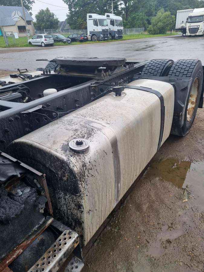 Volvo 500, vilcējs
