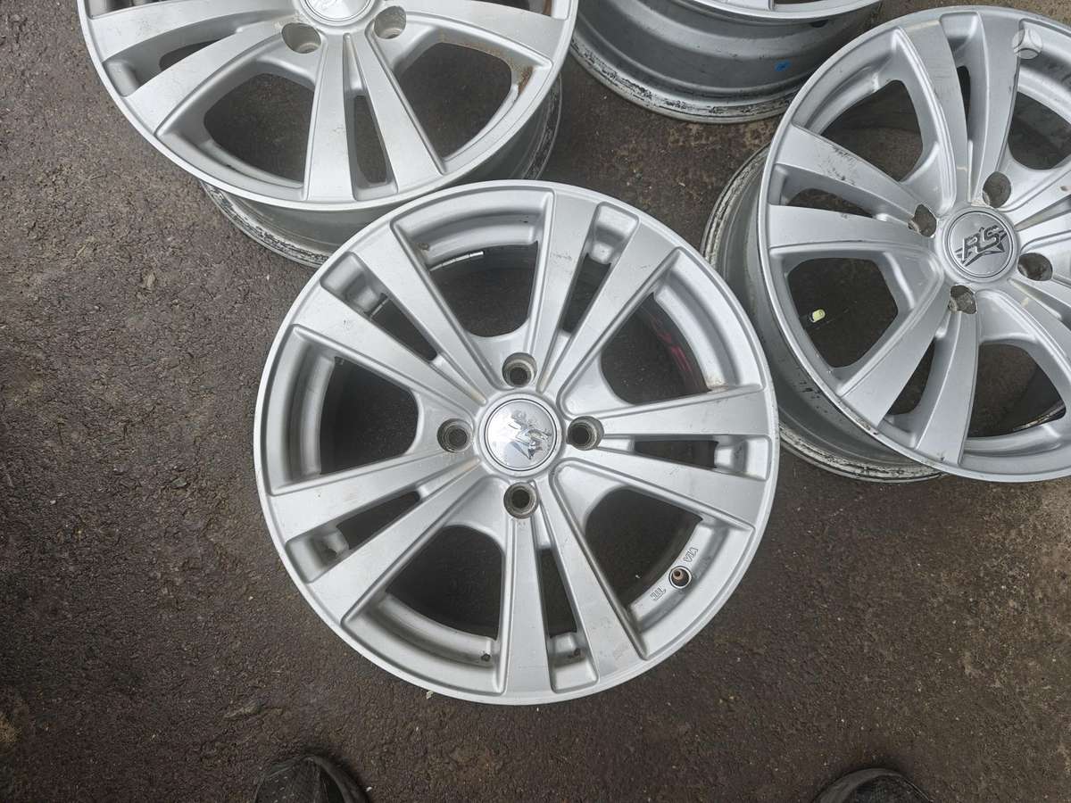 Ford Focud, легкосплавные , R15
