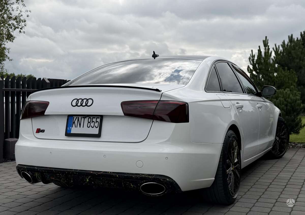 Audi A6, 3.0 l., sedanas