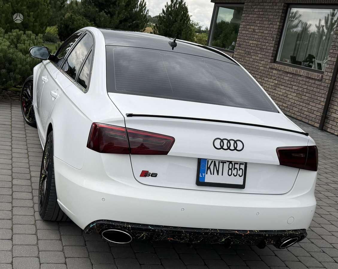 Audi A6, 3.0 l., saloon / sedan