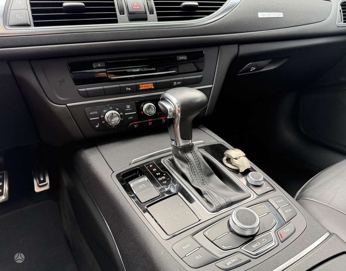 Audi A6, 3.0 l., Седан