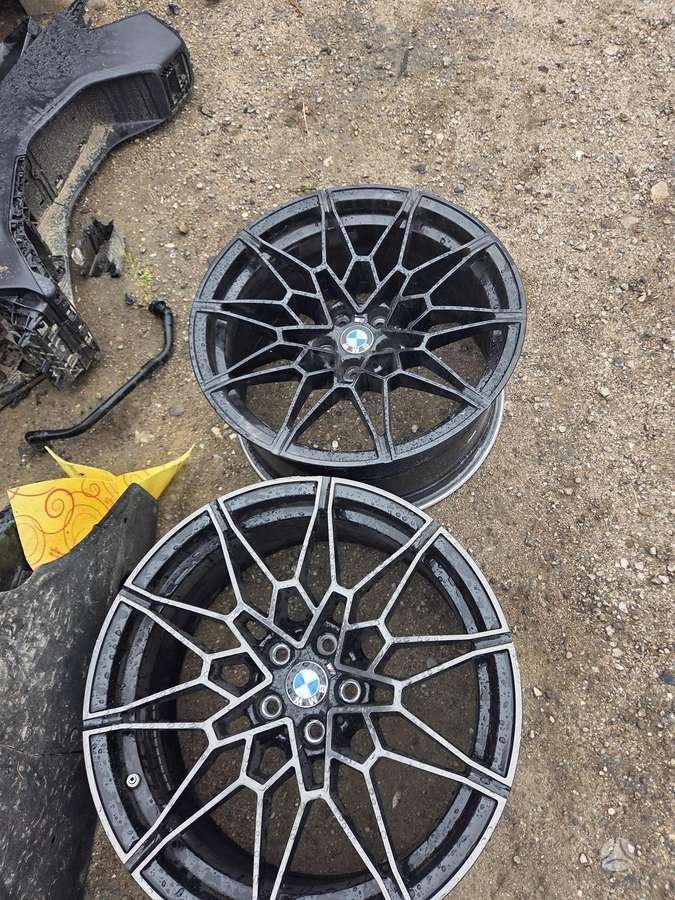 BMW M3 Bmw m3 g80 vienas galinis