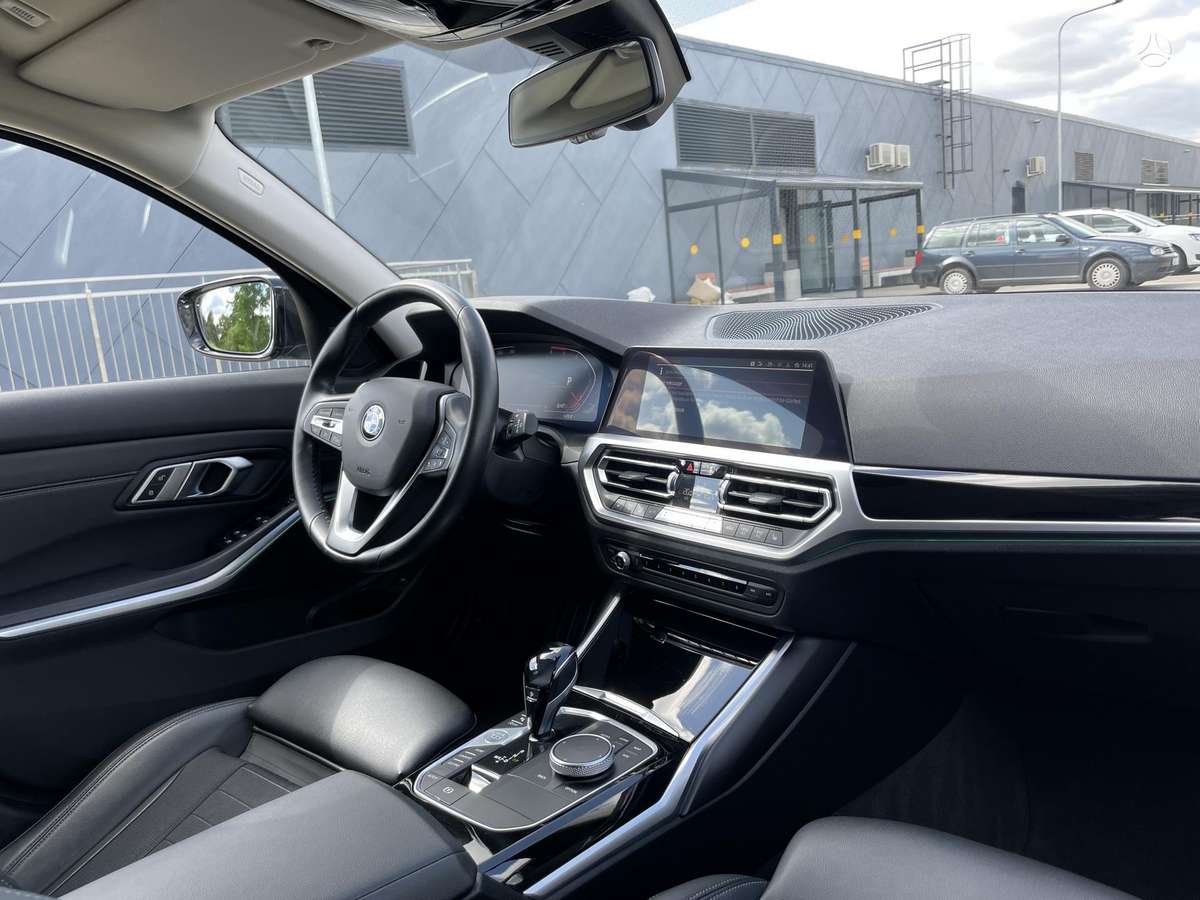 BMW 320, 2.0 l., Универсал