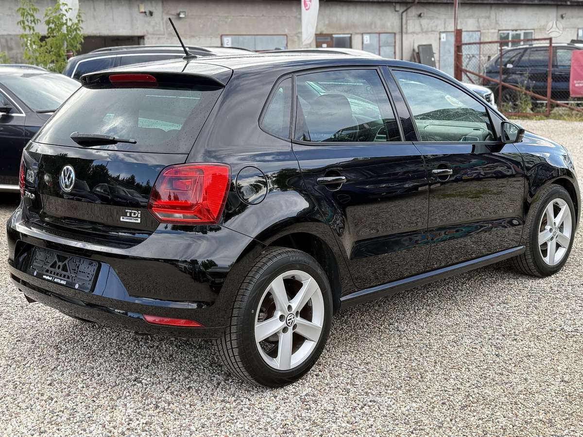 Volkswagen Polo - 4