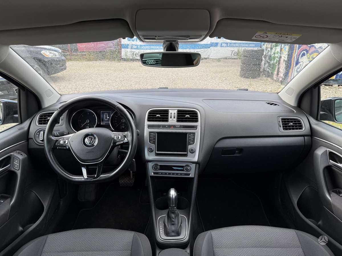 Volkswagen Polo - 9