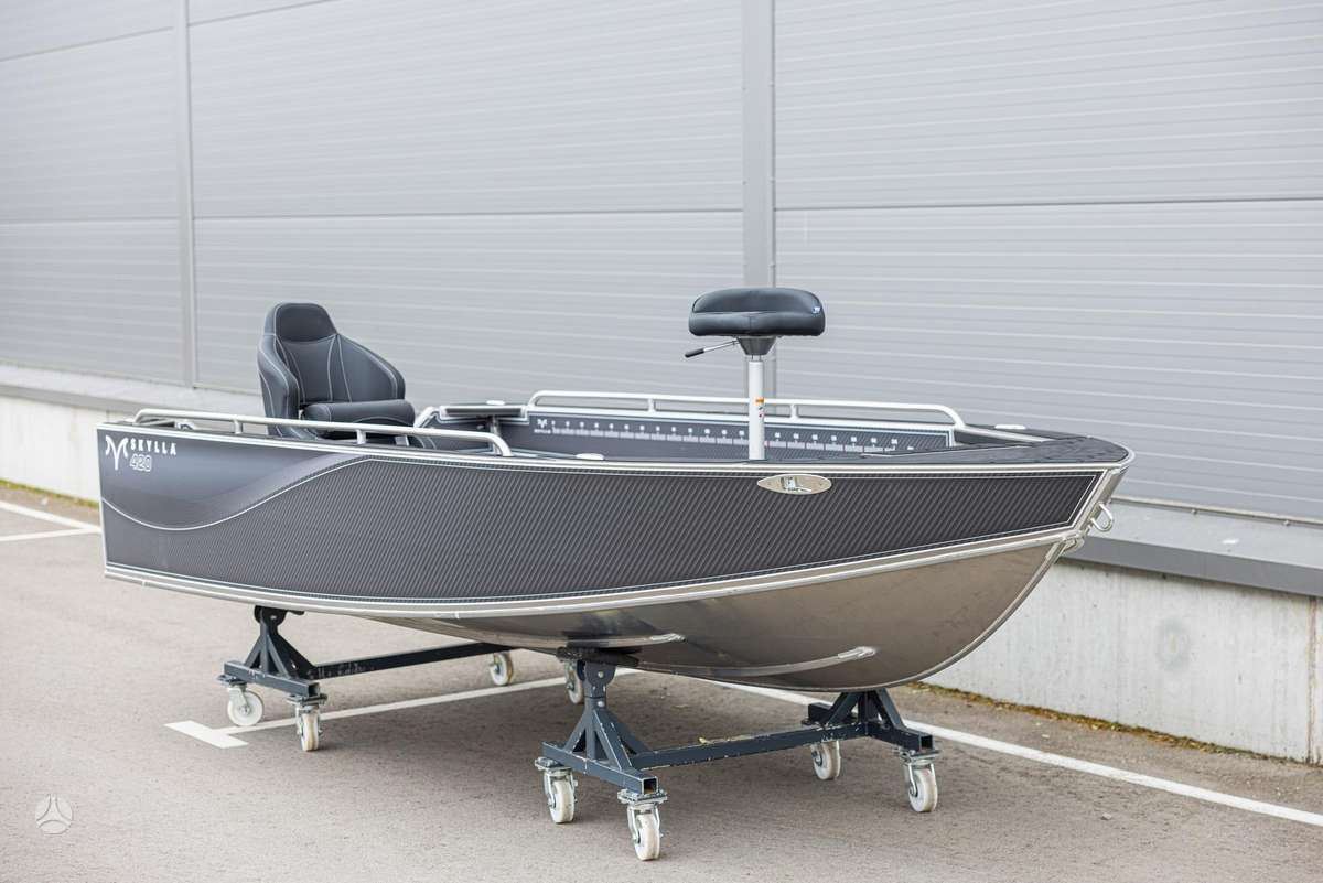 SKYLLA 420 Tiller, яхты / катера