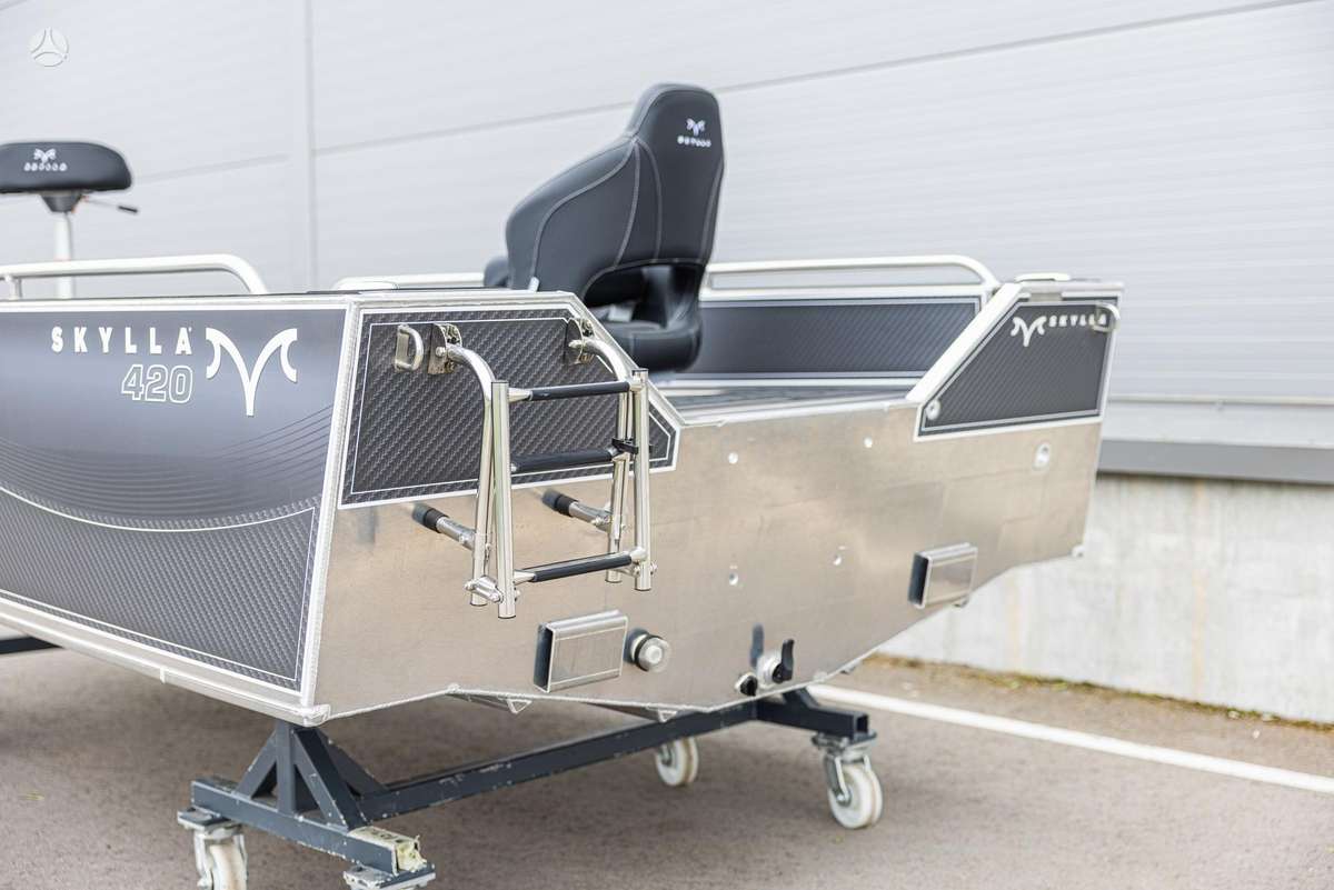 SKYLLA 420 Tiller, яхты / катера