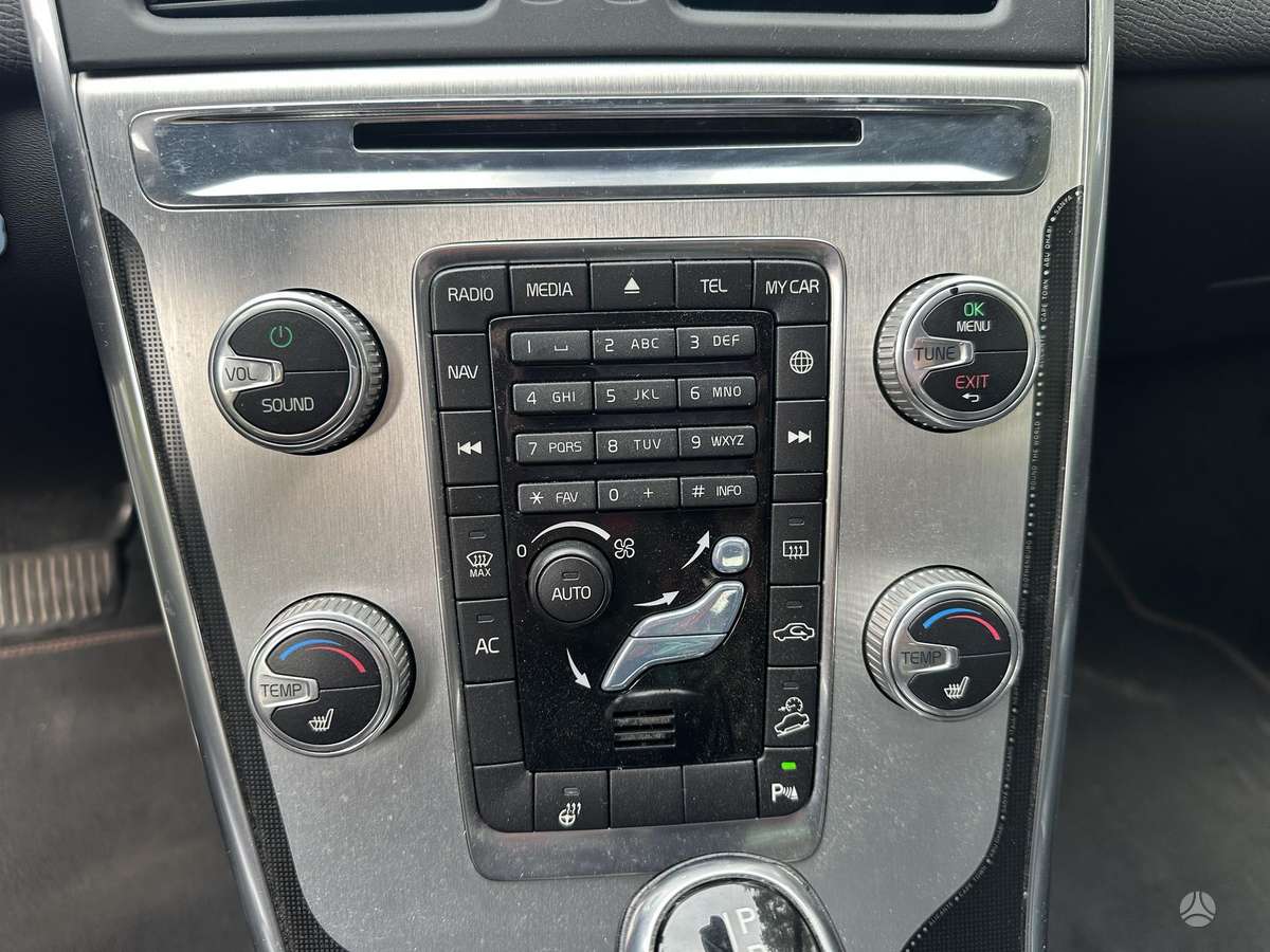 Volvo XC60 - 10