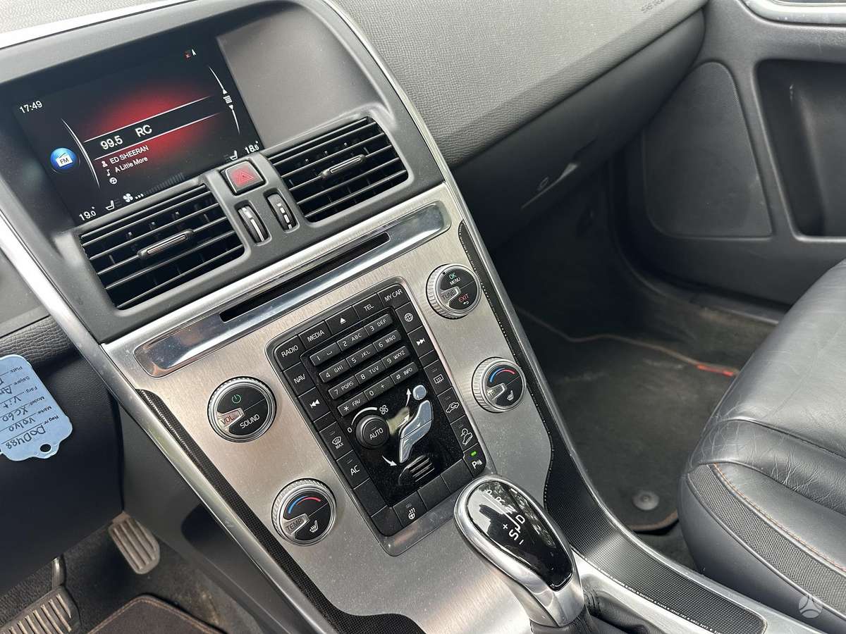 Volvo XC60 - 12