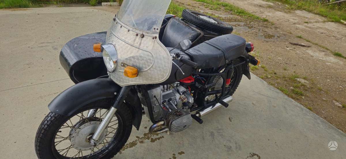Dniepr MT-10, street / classic