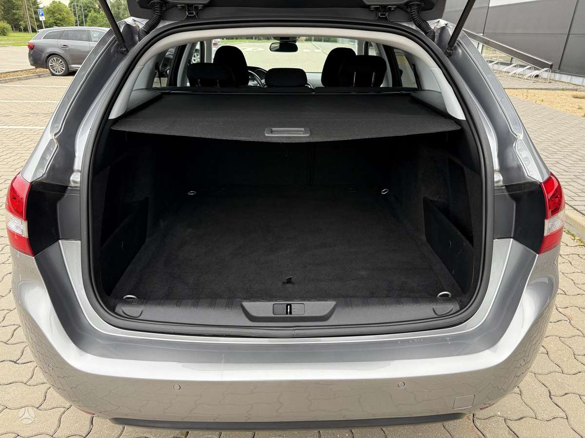 Peugeot 308, 1.6 l., Универсал