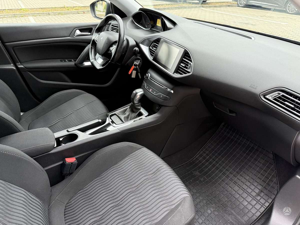 Peugeot 308, 1.6 l., Универсал