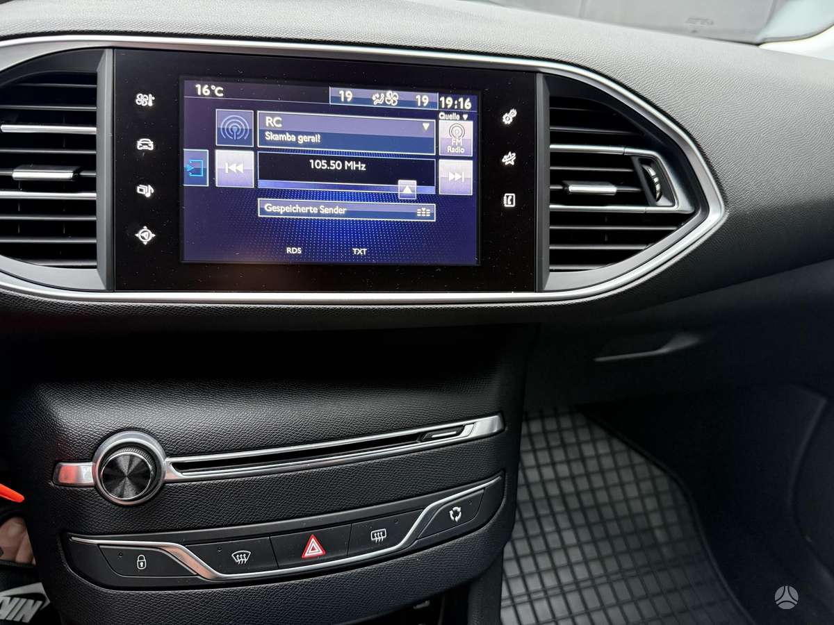Peugeot 308, 1.6 l., Универсал