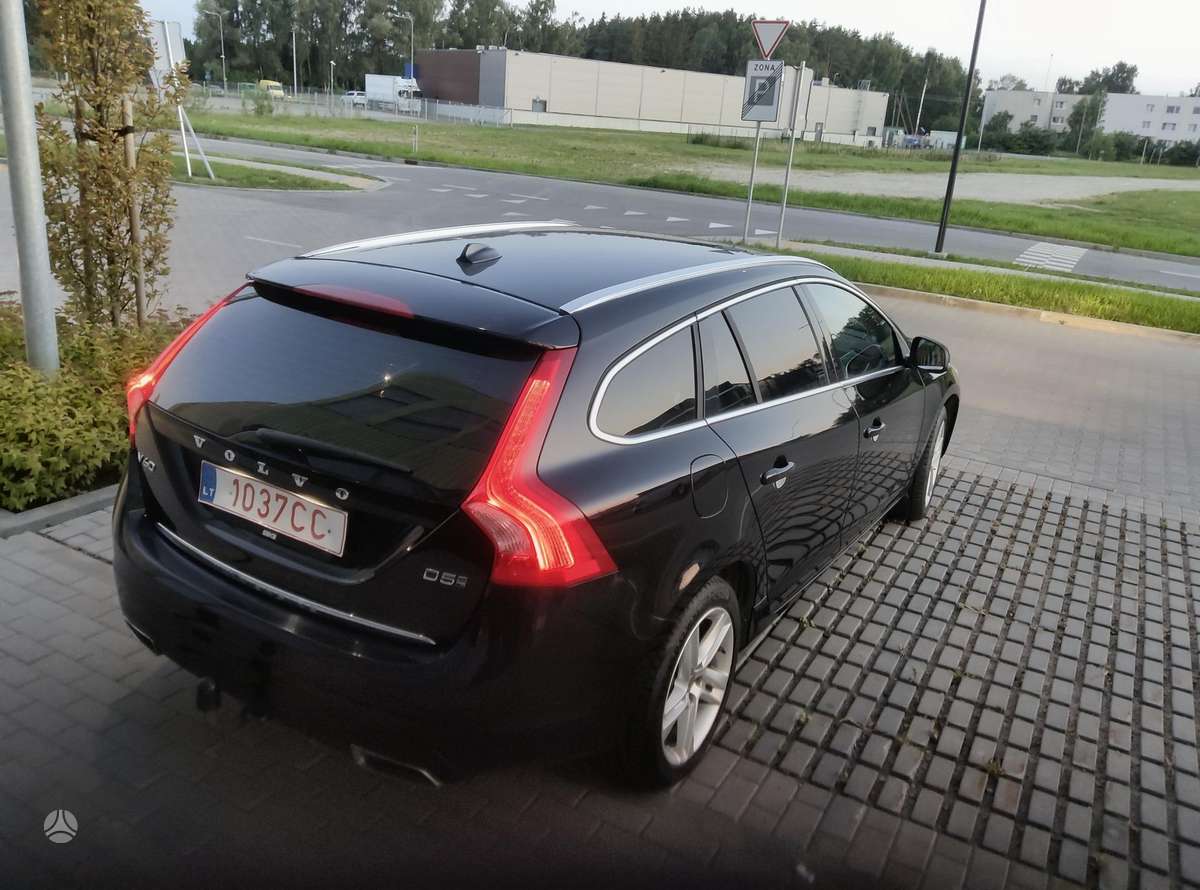 Volvo V60, 2.4 l., hatchback