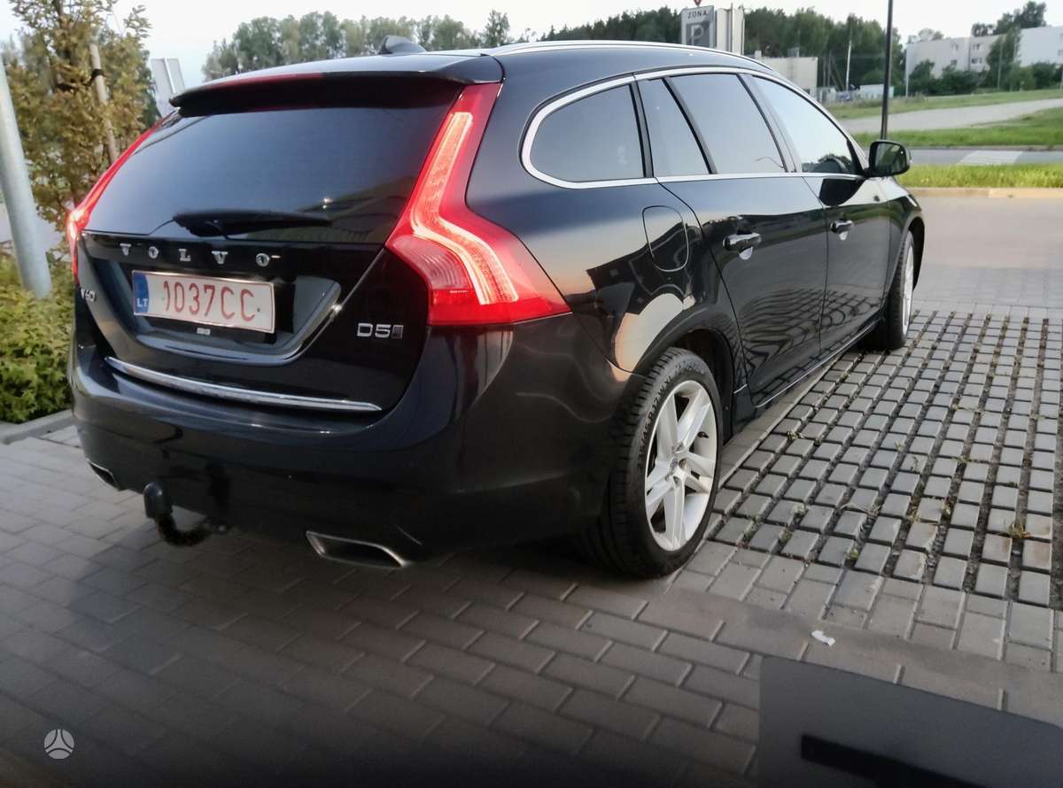 Volvo V60, 2.4 l., hatchback
