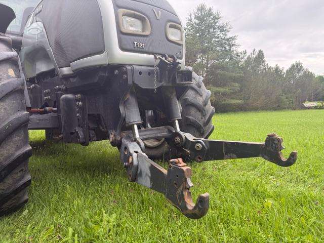 Valtra T121 HT su Ground PTO, тракторы