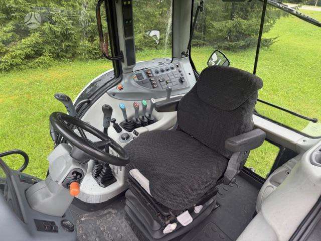 Valtra T121 HT su Ground PTO, тракторы
