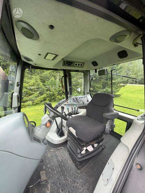 Valtra T121 HT su Ground PTO, тракторы