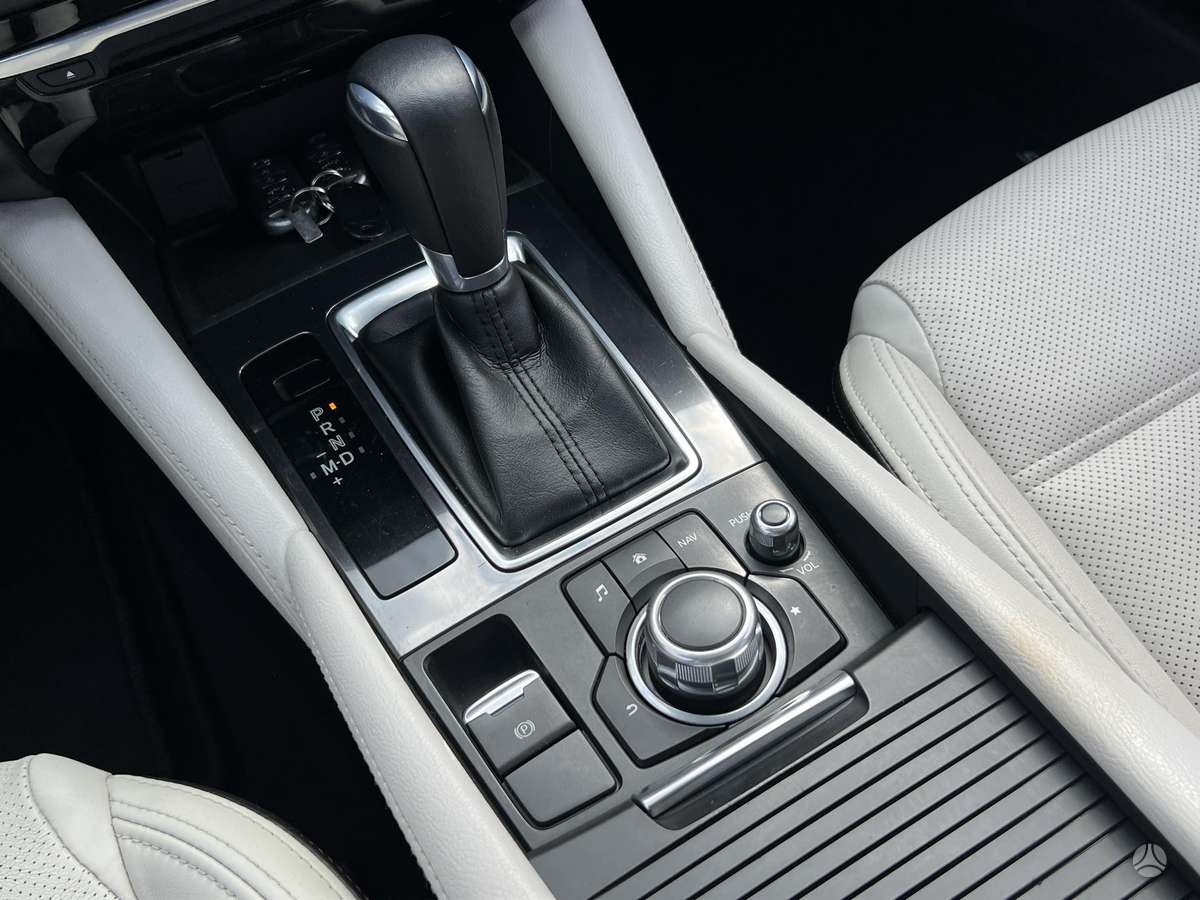 Mazda 6, 2.2 l., sedanas
