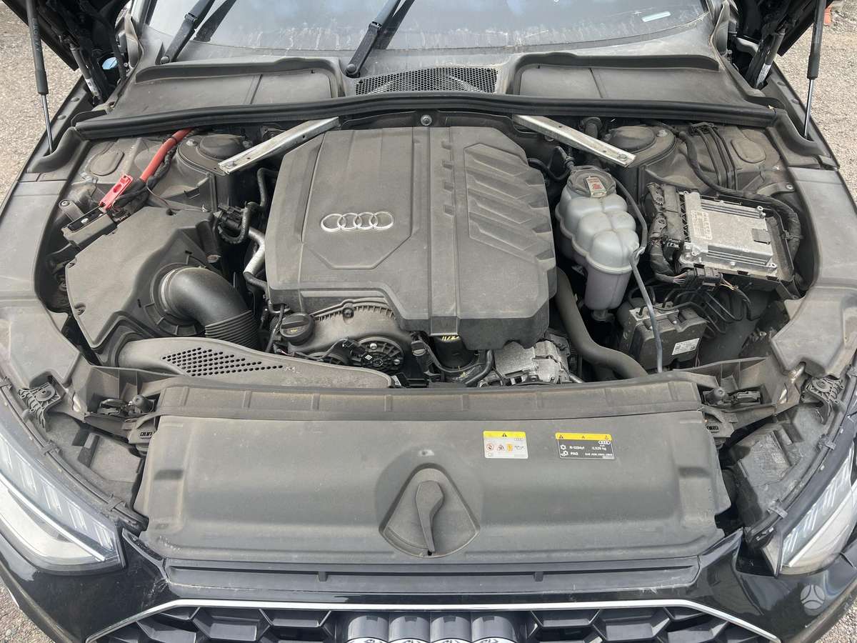 Audi A4 по частям. 37060808003 37067060509