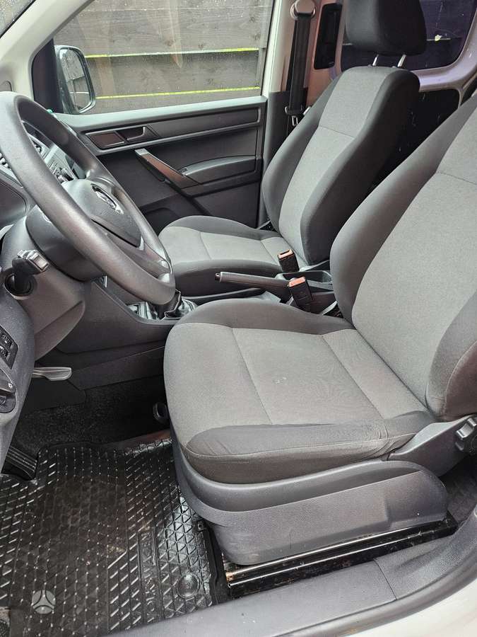 Volkswagen Caddy - 11