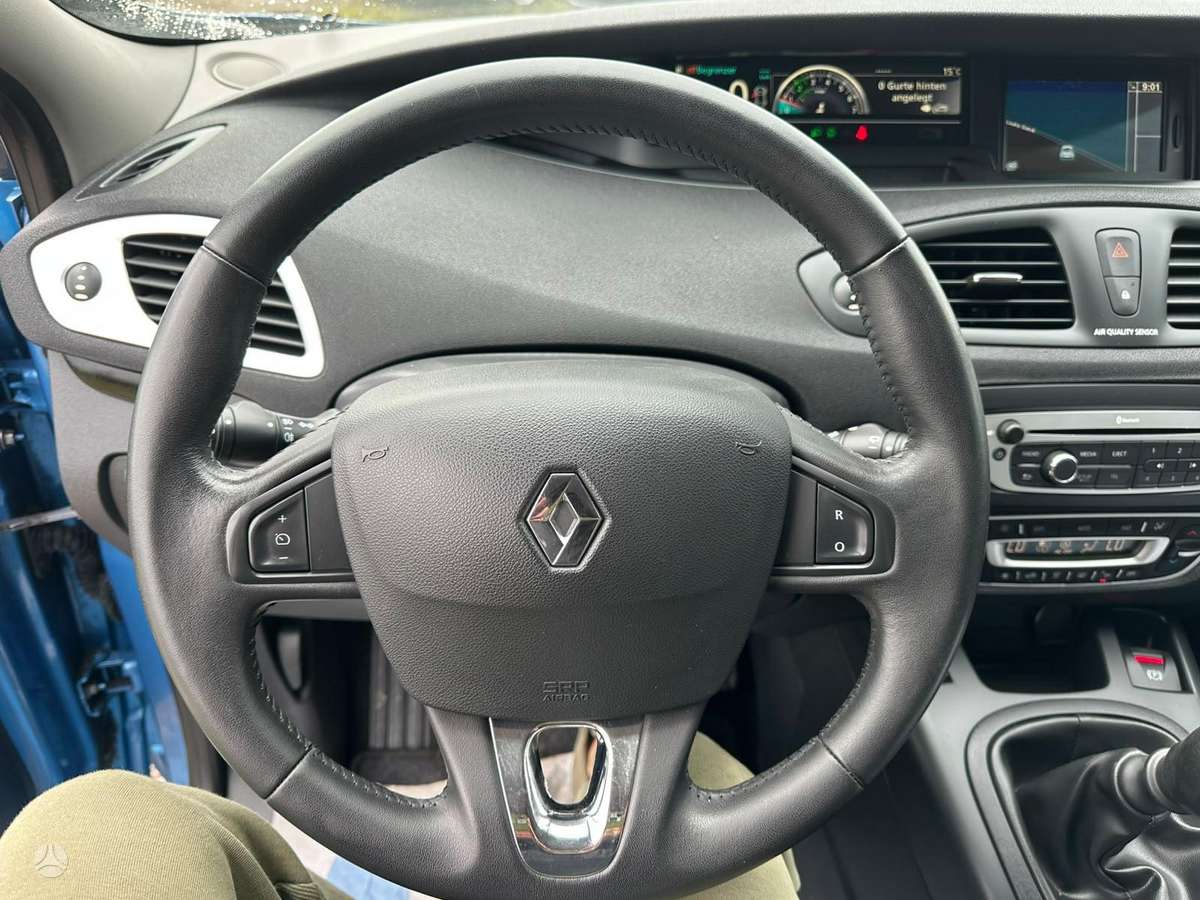 Renault Scenic, 1.2 l., Минивэн