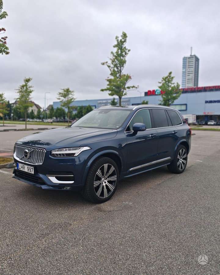 Volvo XC90 - 4
