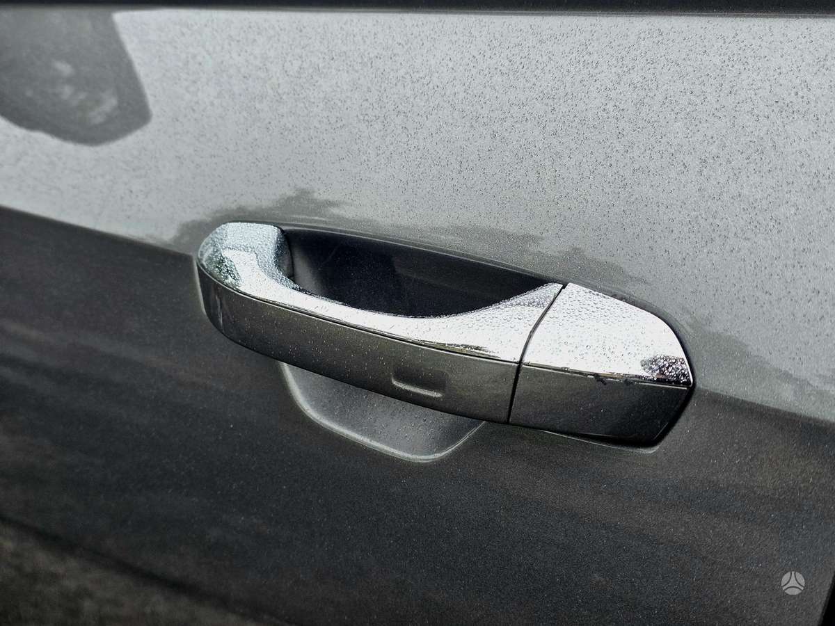 Audi A8, 3.0 l., sedanas