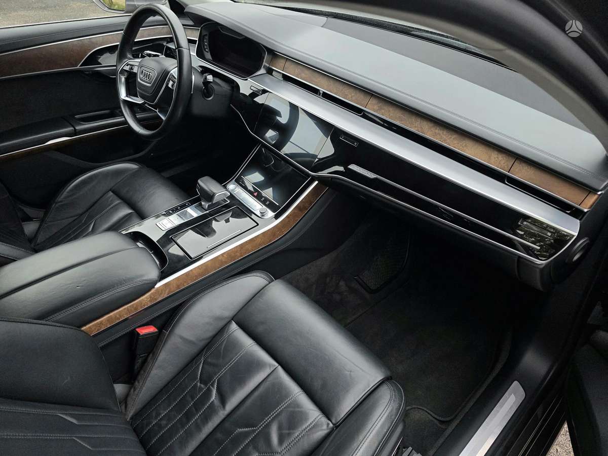 Audi A8, 3.0 l., sedanas